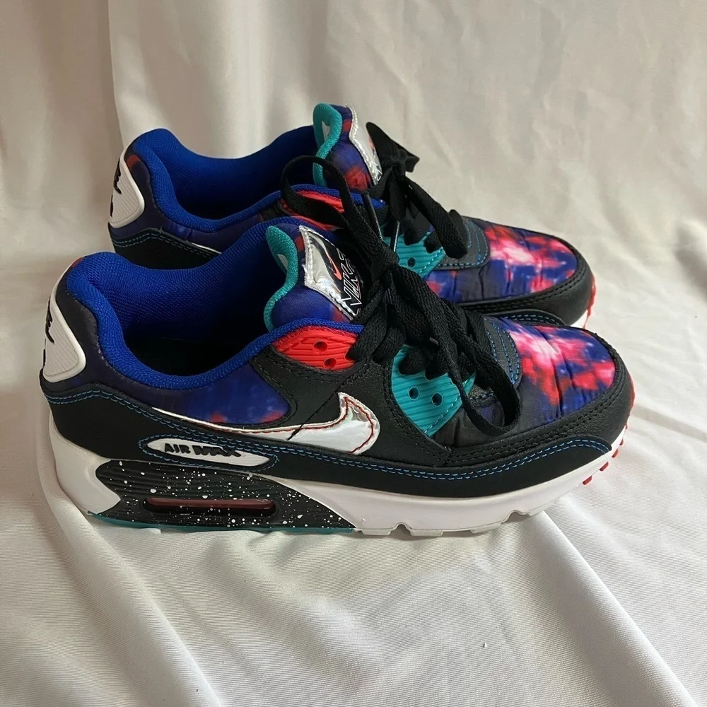 Nike Black and Blue Sneakers for Ultimate Style